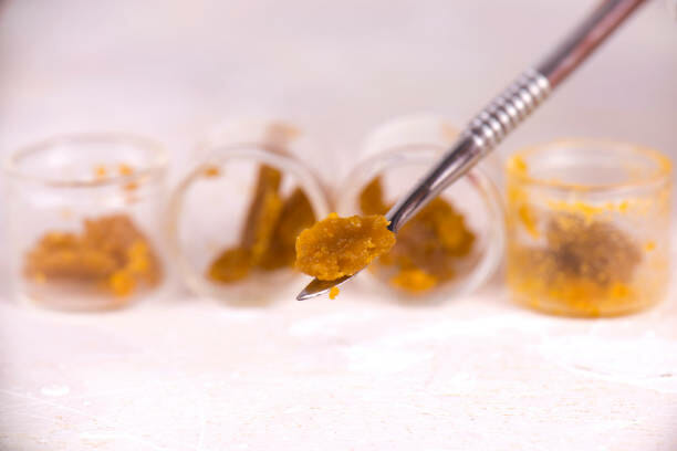 Cannabis shatter online in Canada | Pink Joint Canada