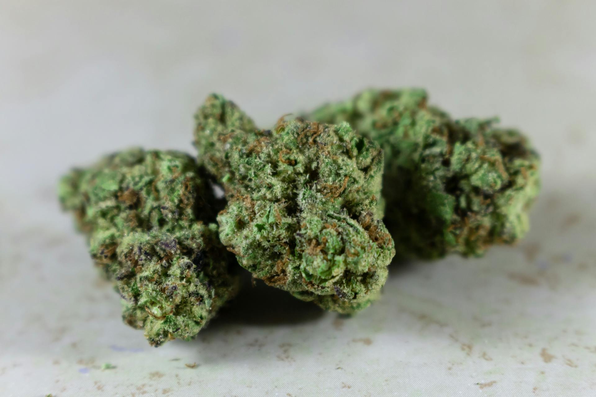 Best Indica Online in Canada | Pink Joint Canada